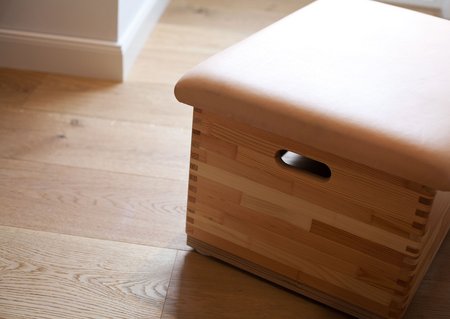 Hocker im Zimmer