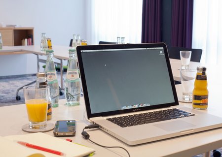 Tagung Beta mit Laptop
